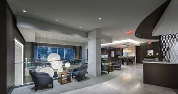 Bistro area with comfortable banquet and bistro tables